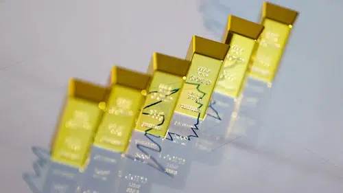 Küresel altın talebinde tarihi rekor: İlk çeyrekte 193 milyar dolarlık yatırım gerçekleşti!