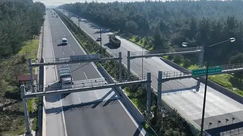 Sürücüler Dikkat: Dev Tünel ve Otoyollarda Şeritler Değişti!