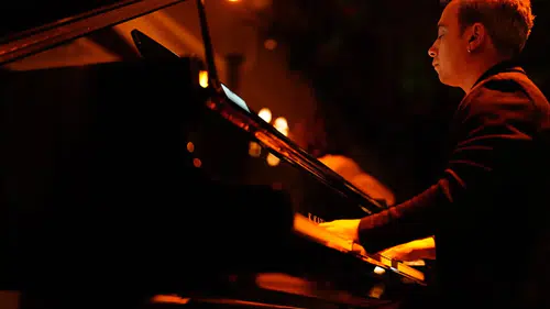 İstanbul’un kalbinde mistik yolculuk: Arkan ve Ceyhan 40 yıllık şarkılarla geliyor!