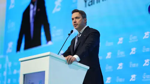 Bakan Bayraktar 2026'nın 'rüzgarın yılı' olacağını söyledi!