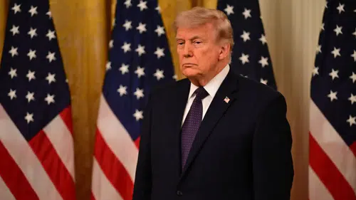 Krizde kartlar yeniden dağıtılıyor: Trump, İran’la masadaki anlaşmayı revize etti