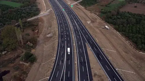 Türkiye genelinde karayollarında geniş kapsamlı bakım ve onarım mesaisi!