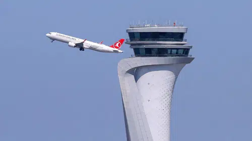 İstanbul Havalimanı günde 1519 uçuşla rakiplerine fark attı