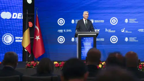 Ticaret Bakanı Bolat: Türkiye ile Belçika 15 milyar dolarlık ikili ticaret hacmine ulaşmayı hedefliyor!