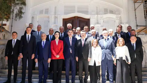 Tarihi köşkte kritik buluşma! Türkiye’nin yeni finans rotası çiziliyor