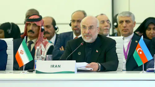 Bakü'de stratejik zirve: İran, bölge ülkelerine ortak mekanizma çağrısı yaptı