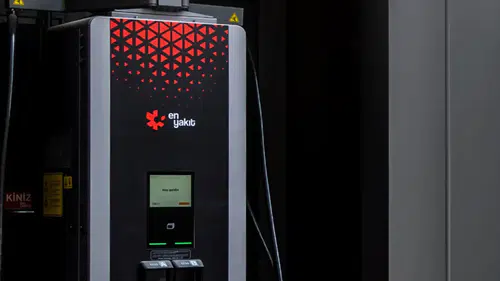 Bayram trafiğinin gizli kahramanı: En Yakıt’tan %99,4’lük rekor performans