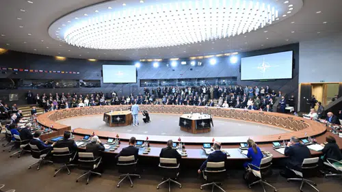 NATO’dan dünyayı sarsacak karar: Nükleer güçler harekete geçiyor