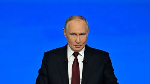 Putin imzayı attı: Sınır ötesindeki Ruslar için finansal idam yasası