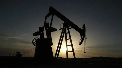 Brent petrol fiyatları ABD'nin Rusya'ya karşı yeni yaptırımları ile yükselişe geçti