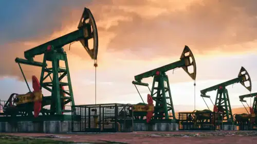 OPEC'in petrol üretimi haziranda yeniden yükselişe geçti