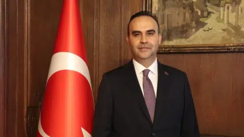 Bakan Kacır, teknogirişimcilere yapay zeka kredi programı desteği açıkladı