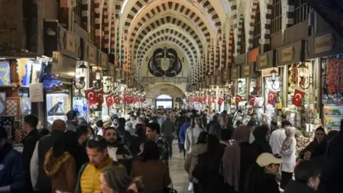 Ekonomide turizm hareketliliği: Yerli turistten ilk çeyrekte dev katkı