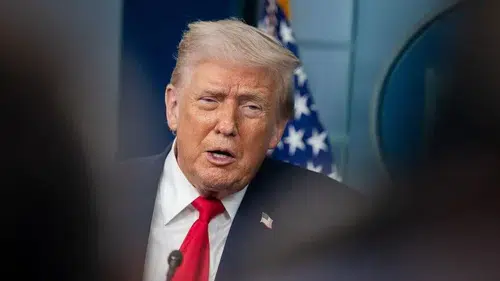 Trump Ontario Gölü’nün ismini değiştirmek istiyor