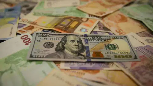 Dolar/TL güne yükselişle başladı: Yatırımcılar yeni gelişmeleri izliyor