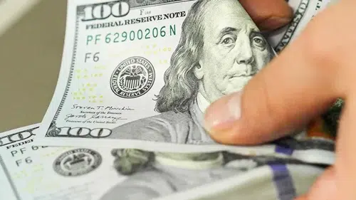 Dolar/TL yatay seyirle 47,60 seviyesinde kalmaya devam ediyor