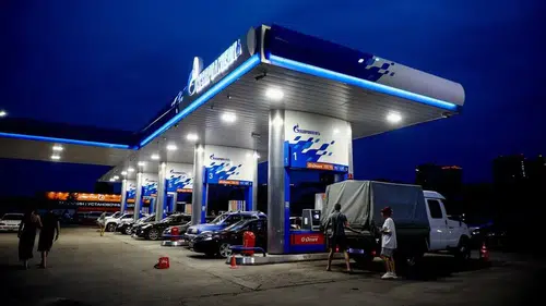 Rusya iç pazarında akaryakıt alarmını yeniden açıkladı