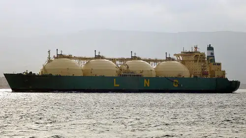 Hürmüz Boğazı'nda LNG krizi petrolü geride bıraktı