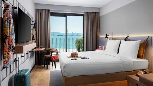 Rönesans Gayrimenkul’den dev yatırım: Neva Yalı, Moxy İzmir ile tamamlanıyor