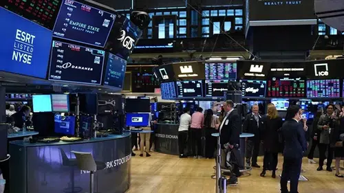 Fed'in faiz kararı öncesi küresel piyasalarda belirsizlik sürüyor