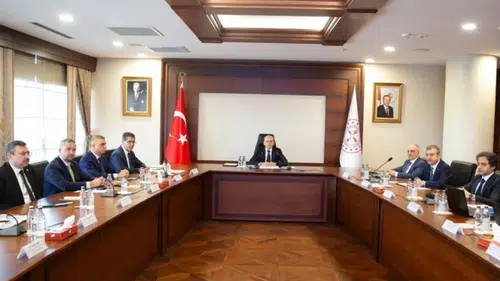 Borsa İstanbul'da risk alarmı: Finansal istikrar komitesi raporunu açıkladı