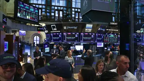 Küresel piyasalarda yoğun veri gündemi ve merkez bankası hamleleri takip edilecek