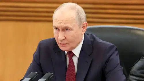 Putin Avrasya’nın yeni finansal düzenini ilan etti