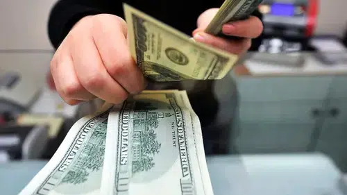 Döviz kurlarında son durum: Dolar/TL 48,44 seviyesinde işlem görüyor