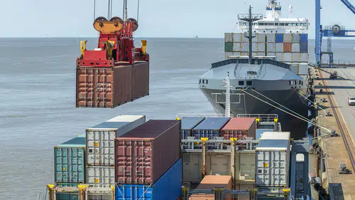 Batı Akdeniz'den dünya pazarına zengin çeşitlilik: 2 milyar dolarlık ihracat yapıldı