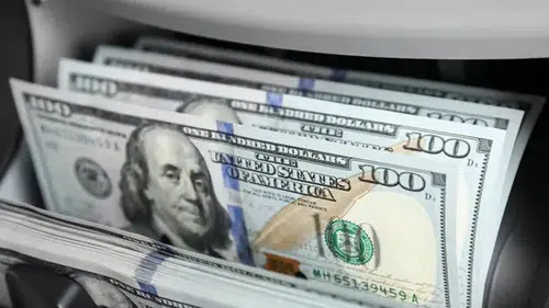Dolar/TL 49,34 seviyesinden işlem görüyor, petrol fiyatları düştü