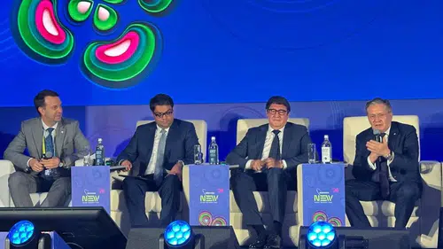Obninsk'te uluslararası gençlik nükleer forumu yapıldı