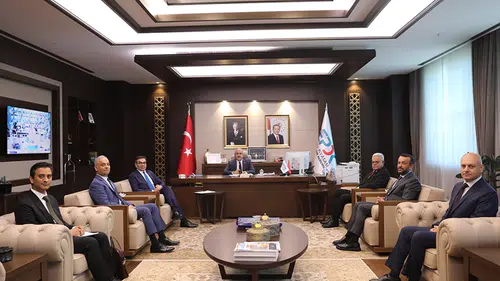 Türkiye, Pakistan'a elektrik piyasa reformu ve özelleştirme deneyimlerini aktaracak