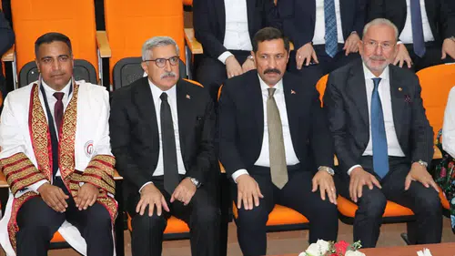 Fuat Tosyalı'ya fahri doktora unvanı: Geleceğin yeşil çelik vizyonu
