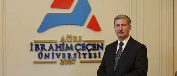 Prof. Dr. İlhami Gülçin tıbbi kimyada dünya ikincisi oldu!