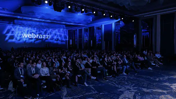 İş dünyasında yapay zeka fırtınası: Webrazzi AI 2026'da gelecek masaya yatırıldı!