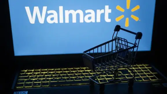Beyaz Saray-Walmart zirvesinden indirim çıktı: Fiyatlar yüzde 15 geriliyor!
