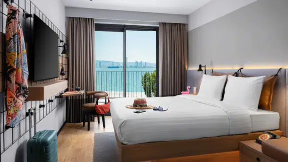 Rönesans Gayrimenkul’den dev yatırım: Neva Yalı, Moxy İzmir ile tamamlanıyor