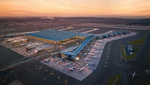 İstanbul Havalimanı'na 'dünyanın en bağlantılı havalimanı' ödülü!