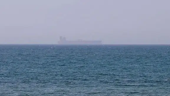 Basra Körfezi'nde gece yarısı operasyonu: 4 tanker hedef alındı