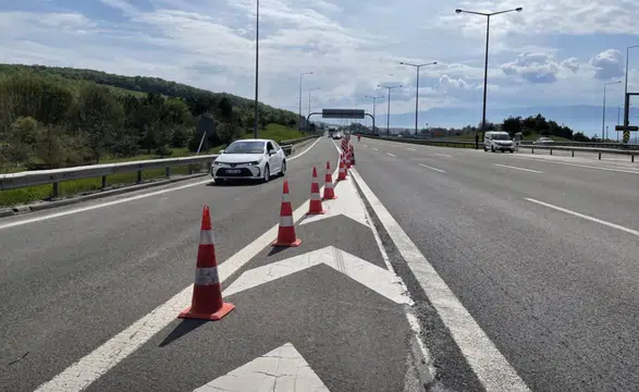 Karayollarında Yoğun Mesai: Birçok Noktada Ulaşım Tek Şerit ve Kontrollü Sağlanıyor!