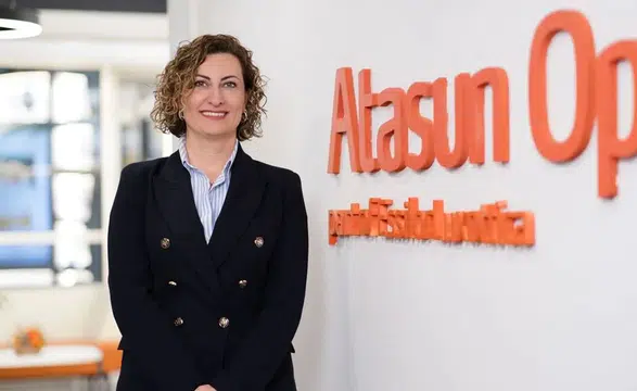 Kadınlar Atasun Optik’te Gücü Ele Alıyor