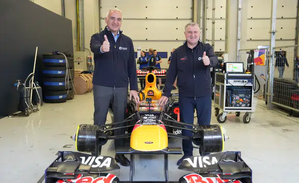 Hız tutkunlarına müjde: İstanbul 2027'de pistlerin efendisi oluyor!