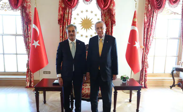 Sakarya ulaşımında milat: Adapazarı-Serdivan Tramvay Hattı’nın ihalesi yapıldı!