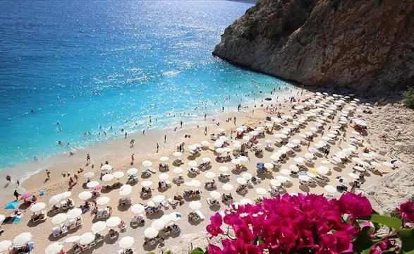 “Tatil planı yaparken dolandırılmayın: Güvenli rezervasyon için 7 Altın kural”