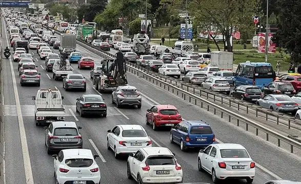Köprü ve tünellerde onarım başladı: Karayollarında bu güzergahlara dikkat!
