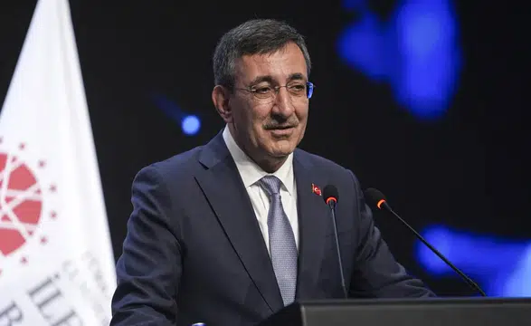 'Türkiye’yi Üst Liglere Taşıyacağız': Cevdet Yılmaz’dan Ekonomi ve Finans Dünyasına Net Mesajlar!
