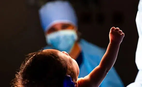 Doğurganlıkta kritik eşik aşılalı 9 yıl Oldu: Türkiye nüfusu kendini yenileyemiyor