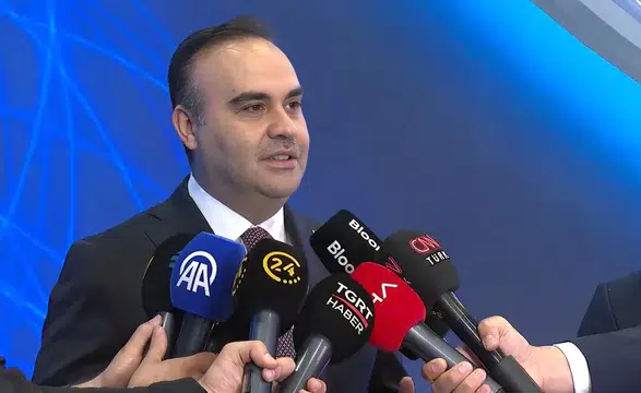 Bakan Kacır: Bayraktar KIZILELMA ile ASELSAN AESA radarı kullanılarak GÖKDOĞAN füzesiyle atış yaptık