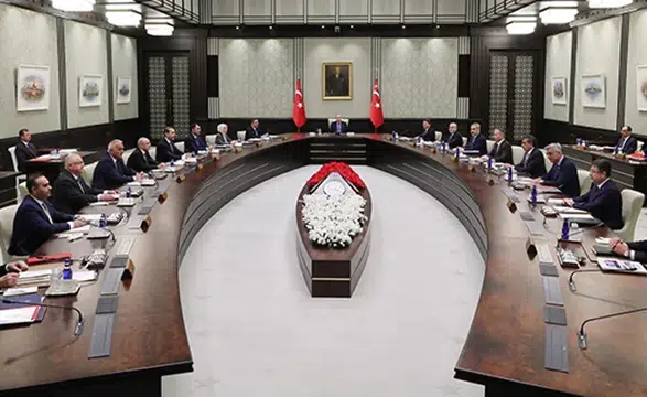 Kabine bugün toplanıyor: Kritik başlıklar masada!