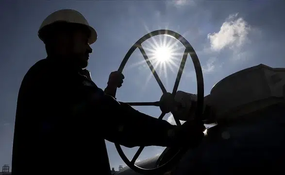 Hürmüz Boğazı kilitlendi, gözler Ceyhan’a çevrildi! Akdeniz’de dev enerji trafiği